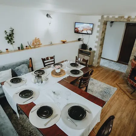 Holiday home при приятели Nesebar
