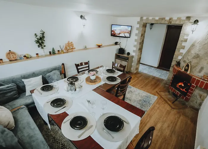 Holiday home при приятели Nesebar