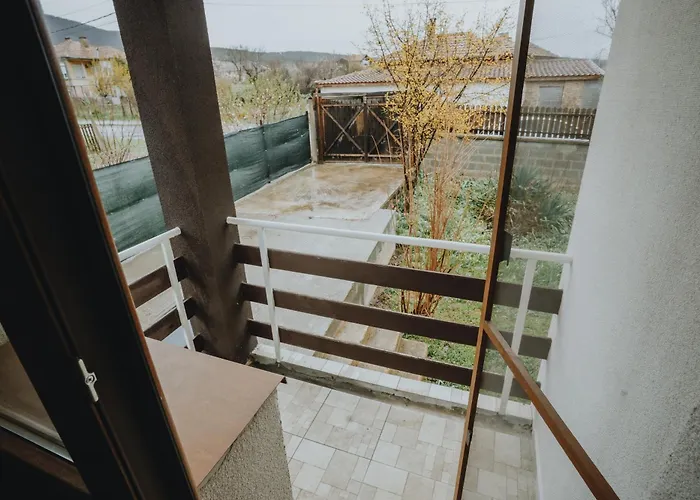 Holiday home при приятели